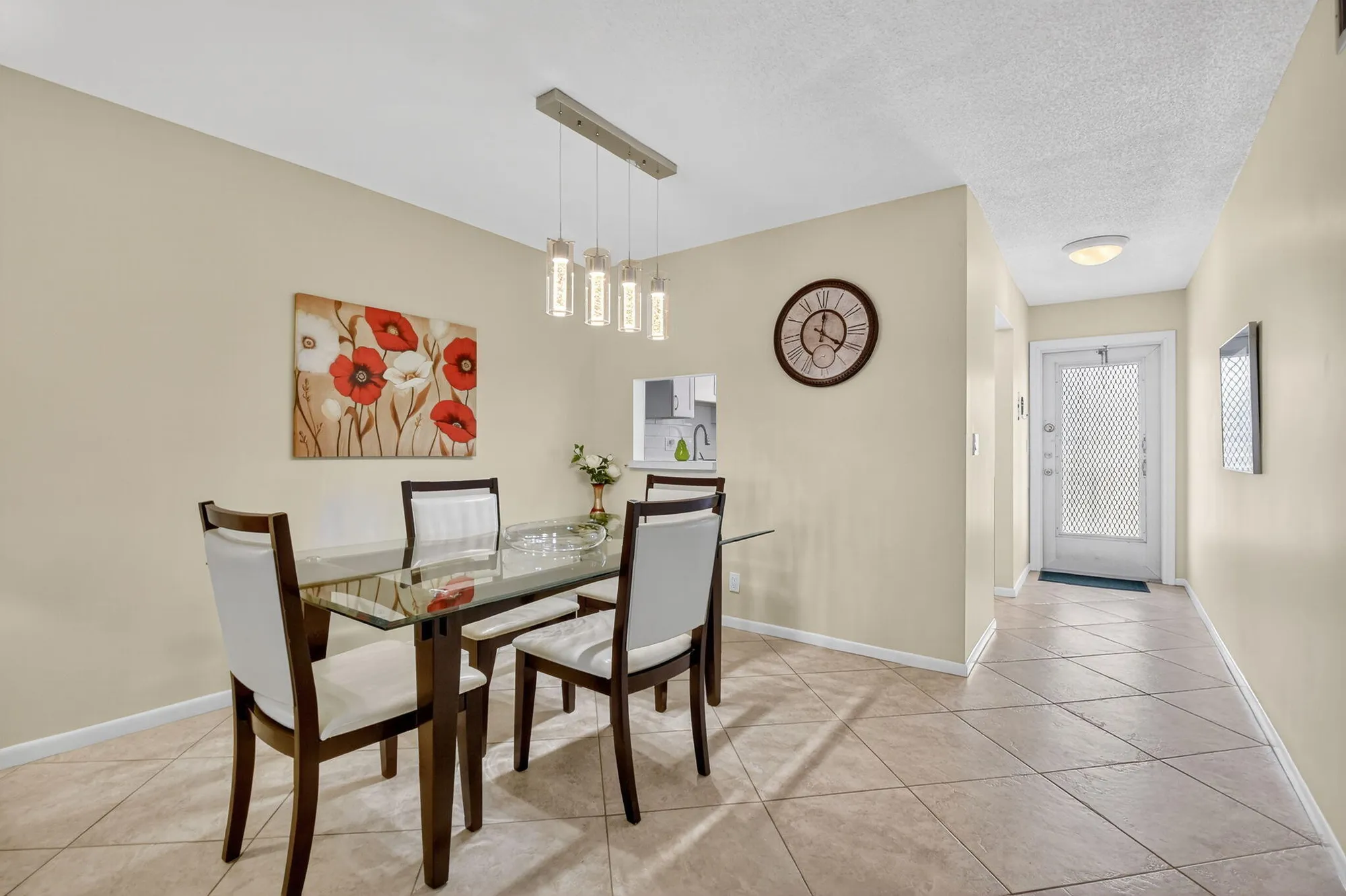 Property Slideshow image 8 of 40 | 203 oxford 100, West Palm Beach, FL, 33417