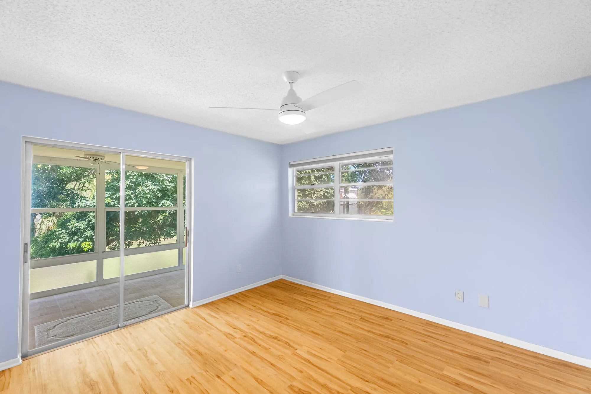 Property Slideshow image 12 of 27 | 2929 se ocean blvd 143-6, Stuart, FL, 34996