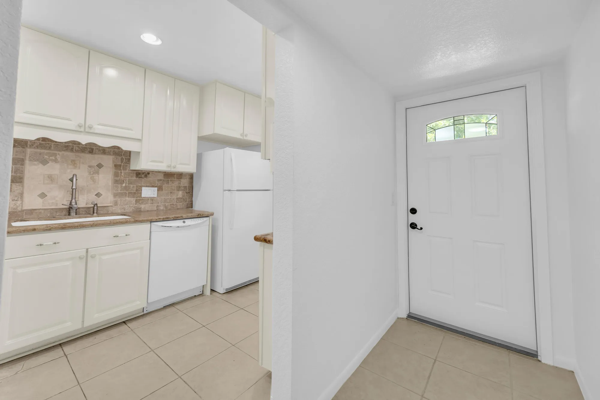 Property Slideshow image 3 of 29 | 150 lake meryl dr apt 247, West Palm Beach, FL, 33411