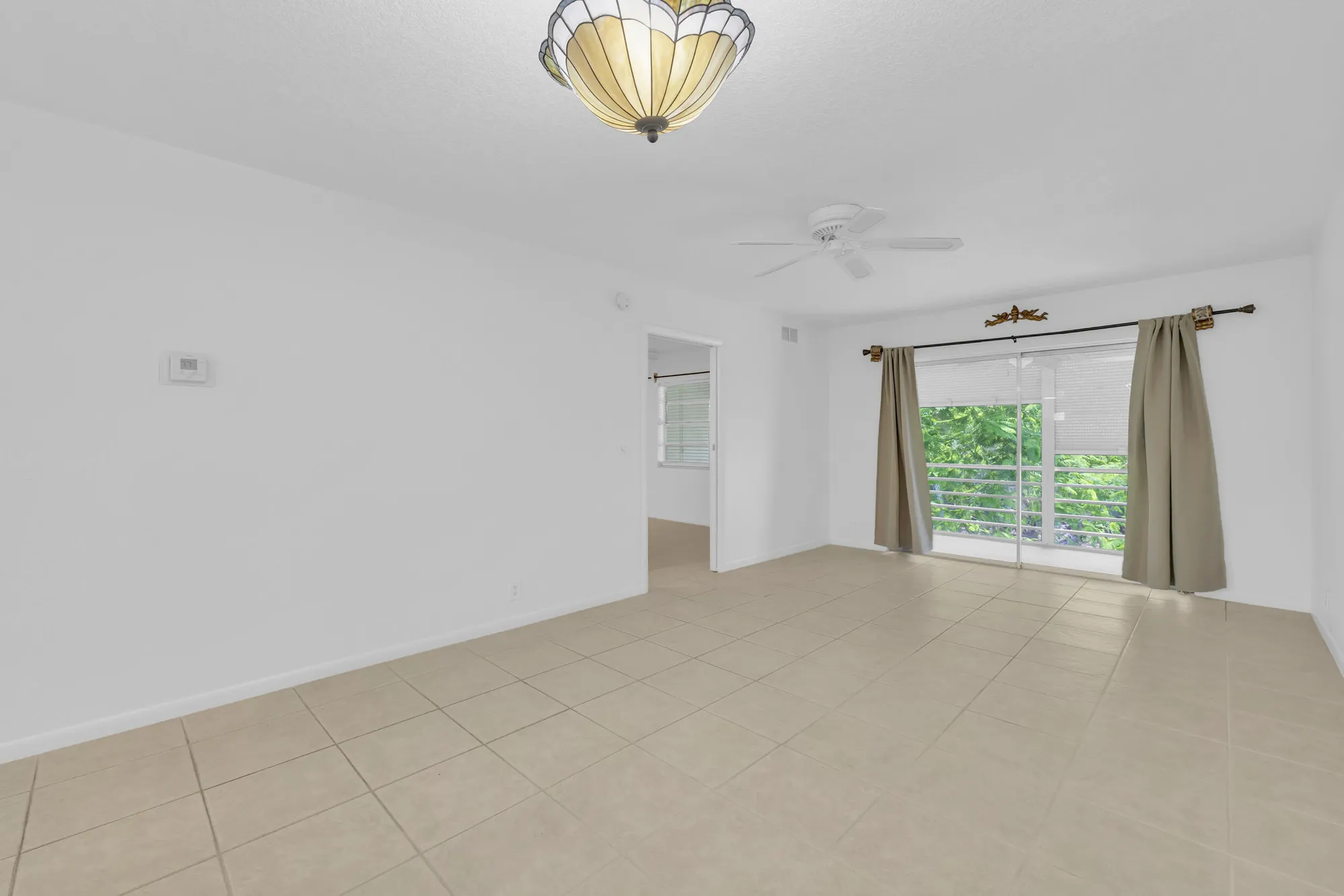 Property Slideshow image 11 of 29 | 150 lake meryl dr apt 247, West Palm Beach, FL, 33411
