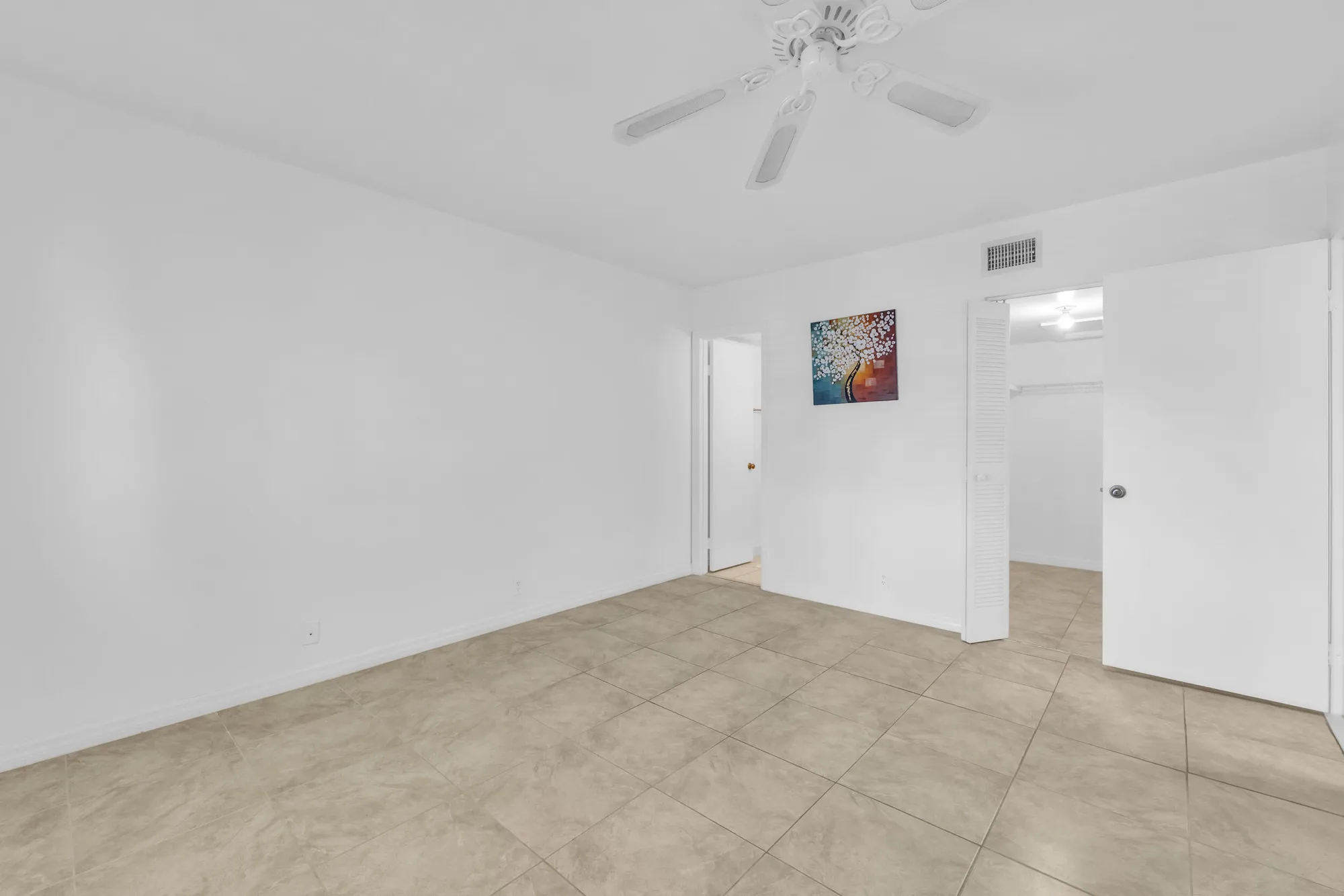 Property Slideshow image 15 of 29 | 150 lake meryl dr apt 247, West Palm Beach, FL, 33411