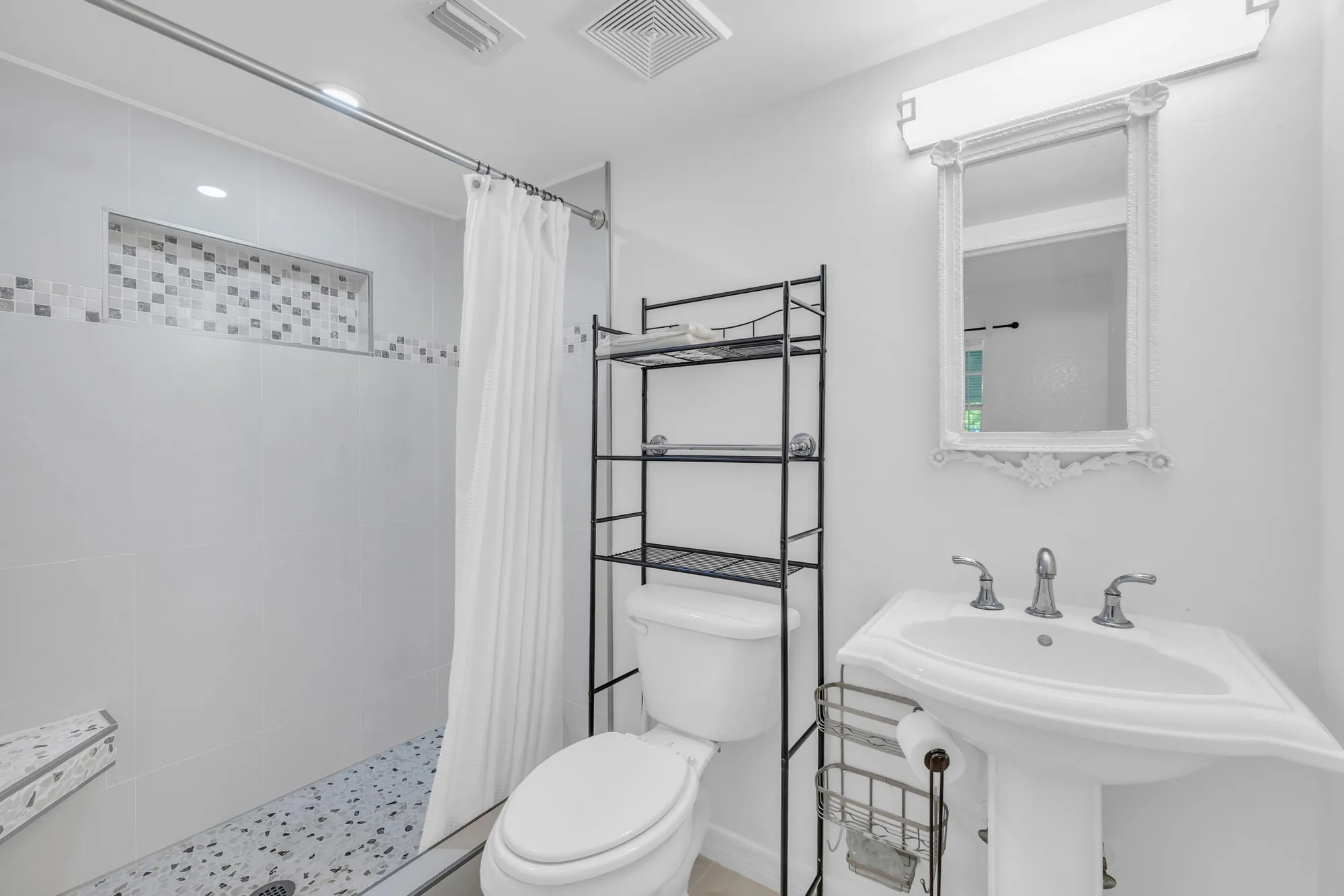 Property Slideshow image 22 of 29 | 150 lake meryl dr apt 247, West Palm Beach, FL, 33411