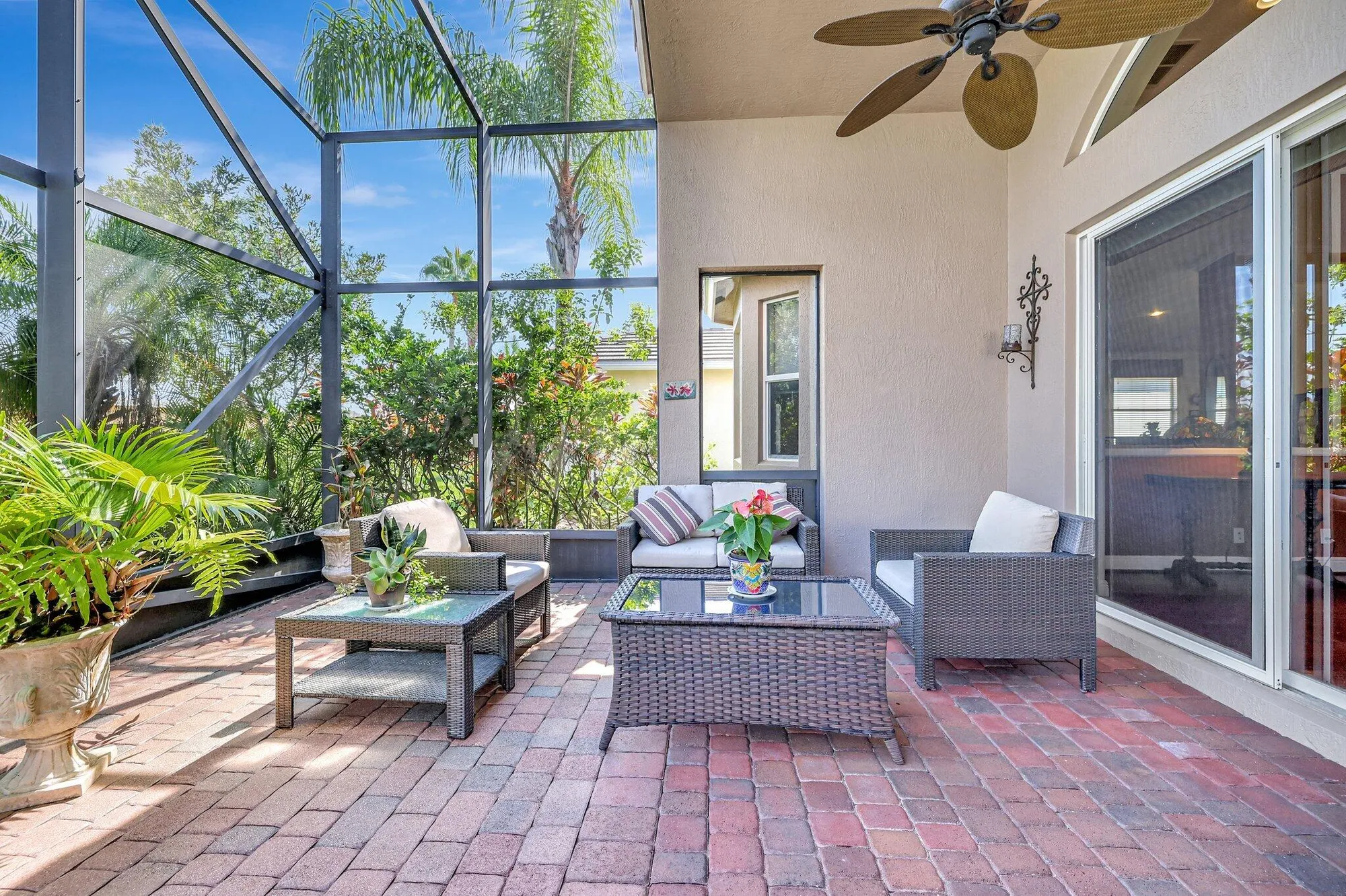 Property Slideshow image 11 of 53 | 11484 sw mountain ash cir, Port Saint Lucie, FL, 34987