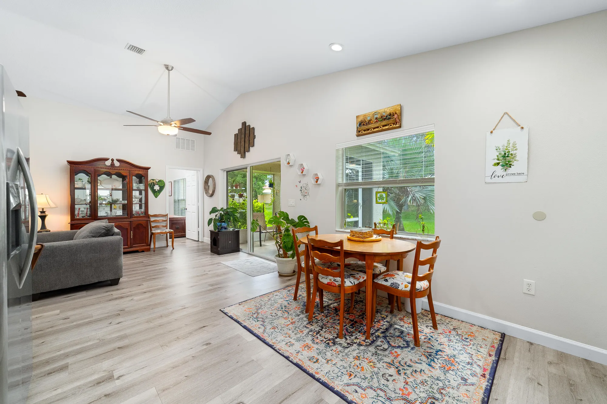 Property Slideshow image 12 of 42 | 453 sw talquin ln, Port Saint Lucie, FL, 34986