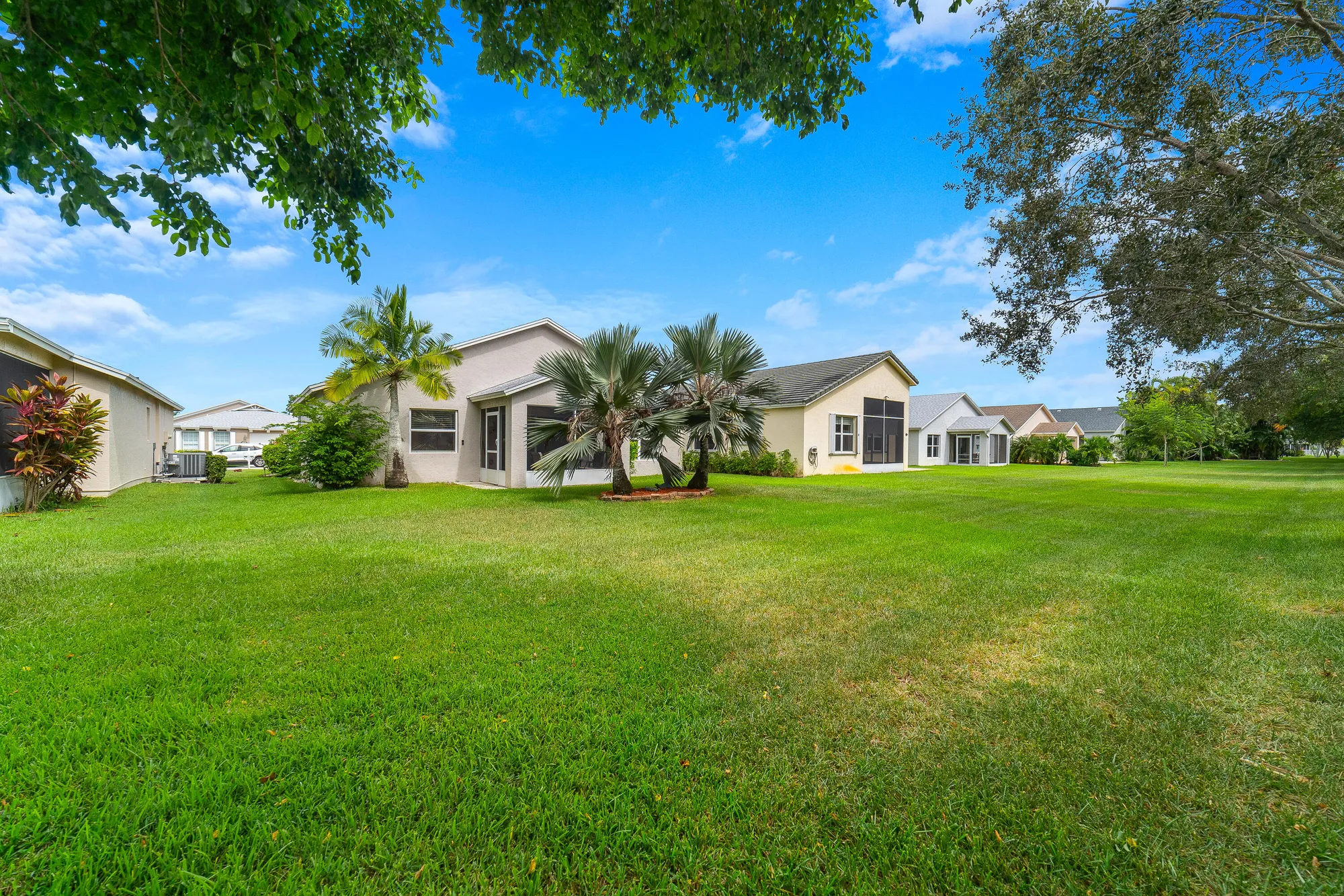 Property Slideshow image 21 of 42 | 453 sw talquin ln, Port Saint Lucie, FL, 34986