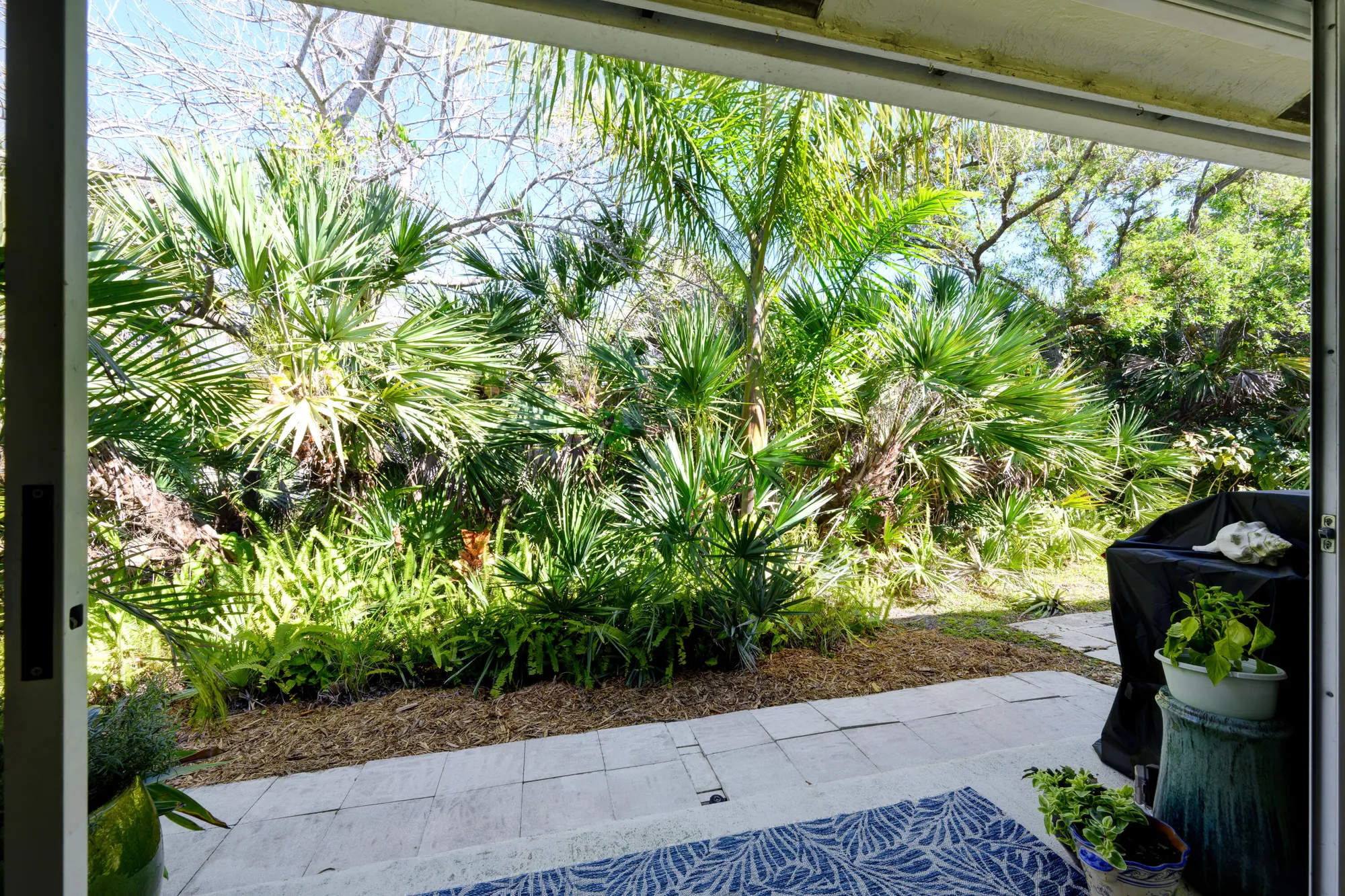 Property Slideshow image 17 of 39 | 10976 se sea pines cir, Hobe Sound, FL, 33455