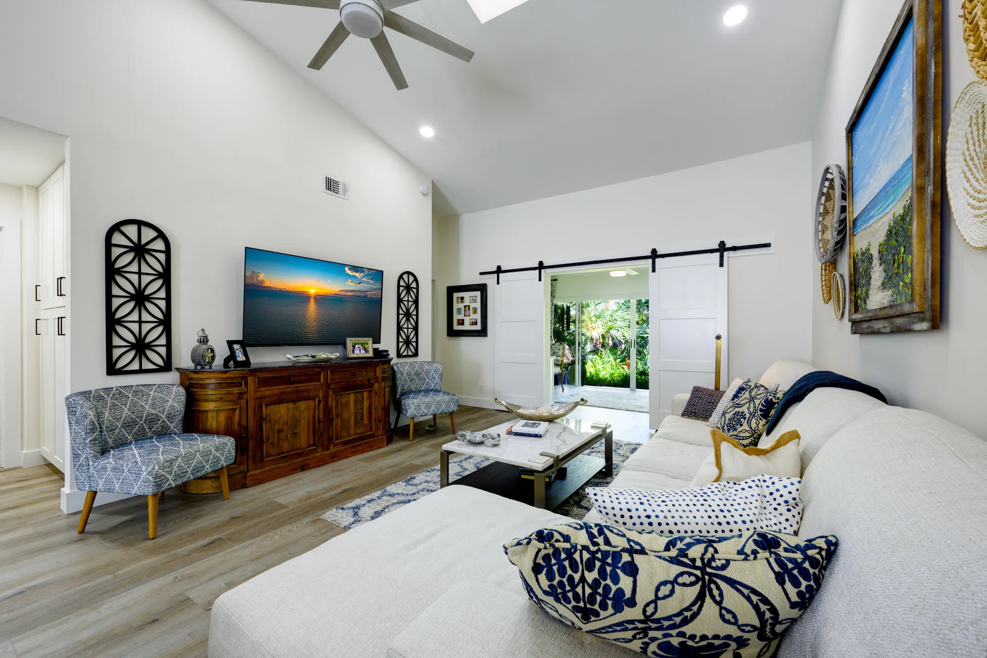 Property Slideshow image 2 of 39 | 10976 se sea pines cir, Hobe Sound, FL, 33455