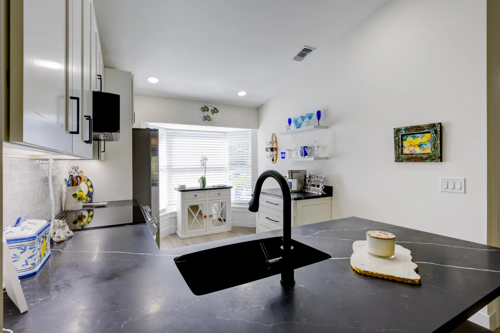 Property Slideshow image 7 of 39 | 10976 se sea pines cir, Hobe Sound, FL, 33455