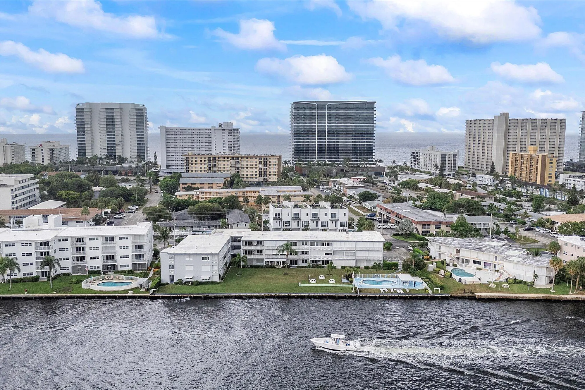 Property Slideshow image 1 of 17 | 1001 n riverside dr 104, Pompano Beach, FL, 33062