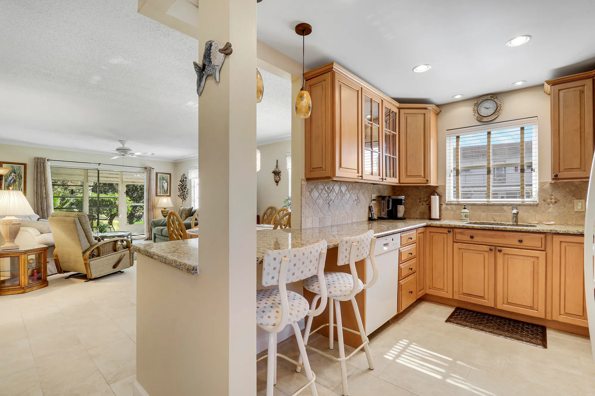 Property Slideshow image 8 of 19 | 2950 se ocean blvd 6-3, Stuart, FL, 34996