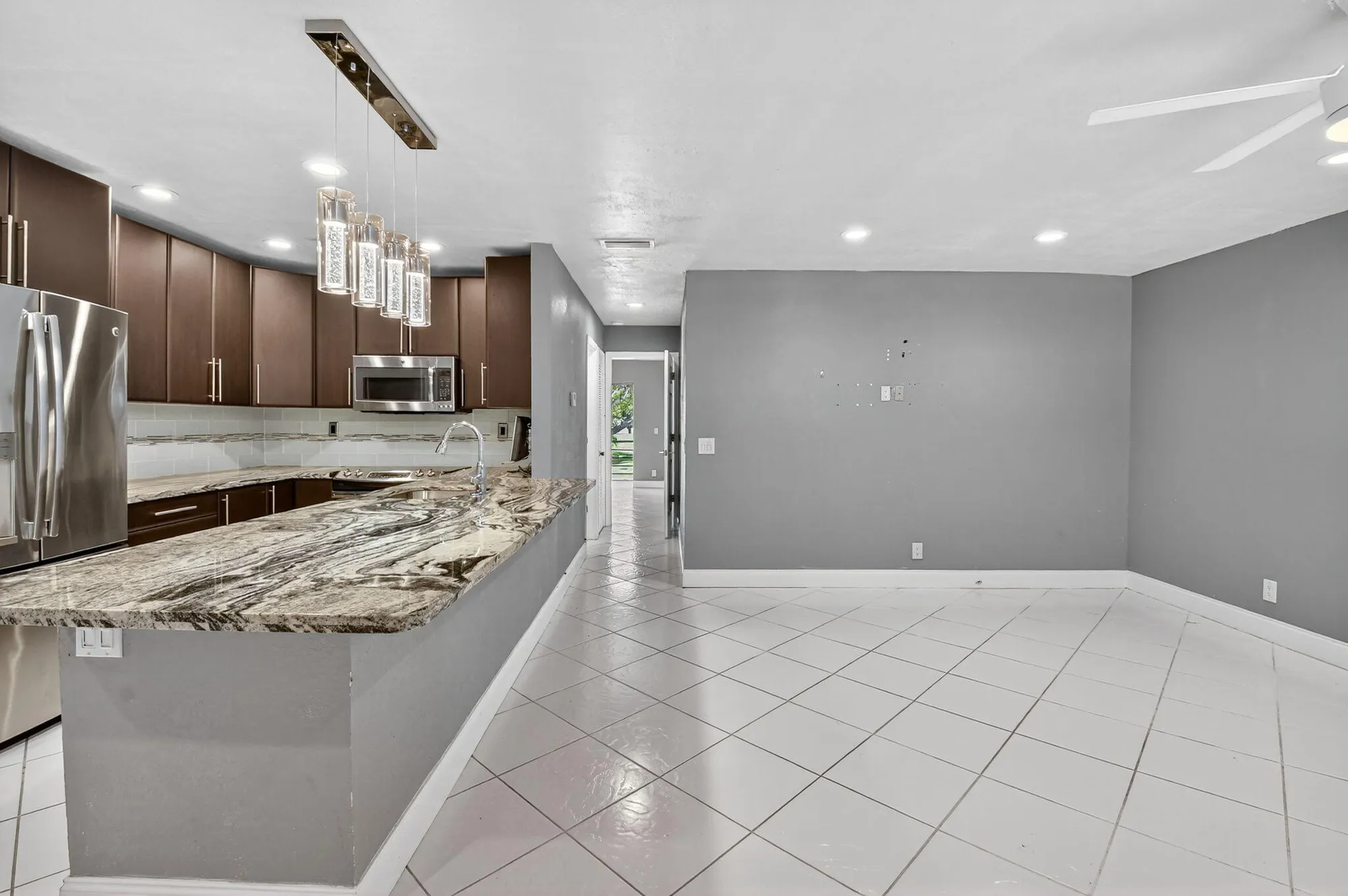 Property Slideshow image 4 of 44 | 624 flanders m, Delray Beach, FL, 33484