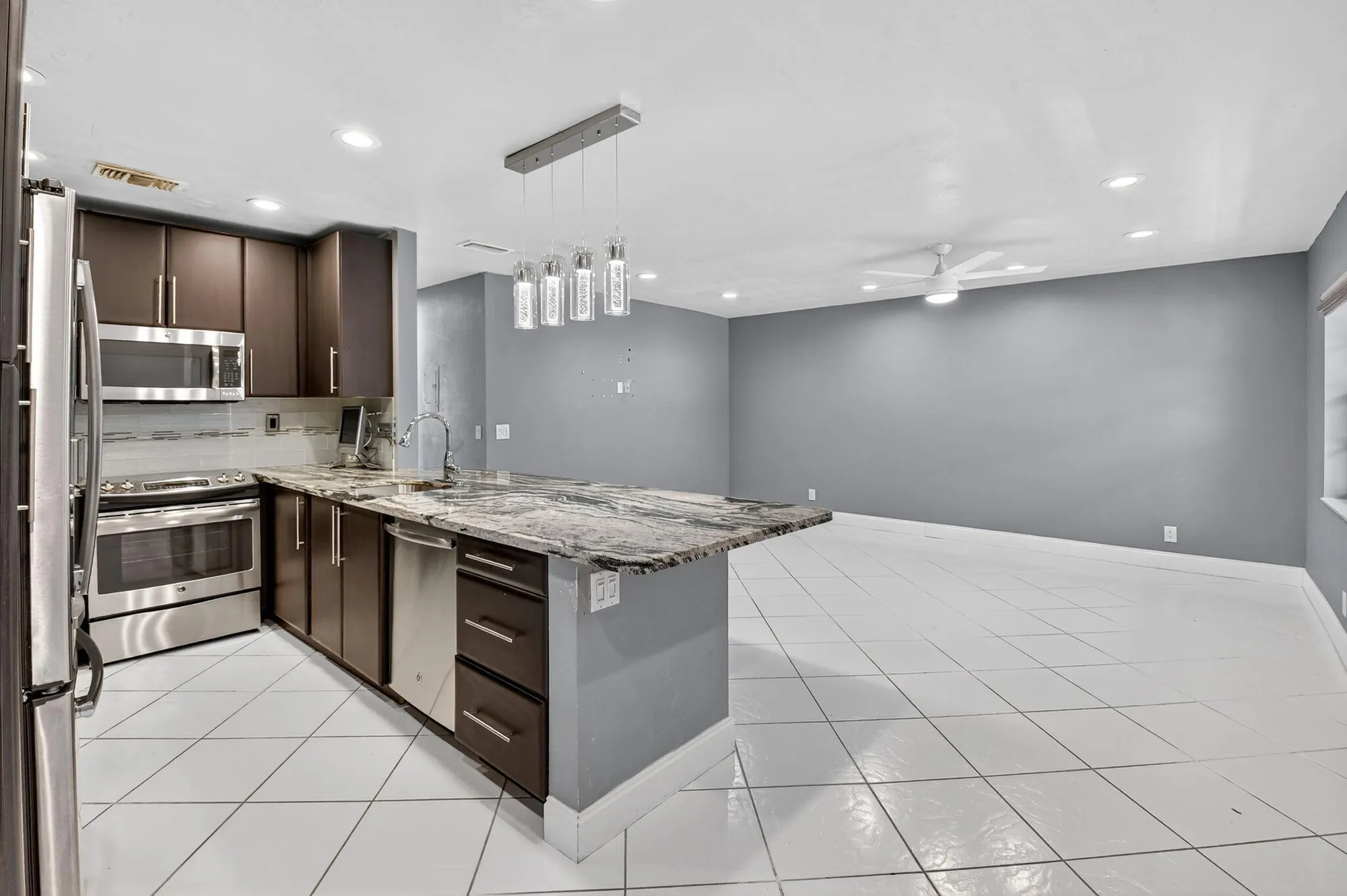 Property Slideshow image 6 of 44 | 624 flanders m, Delray Beach, FL, 33484