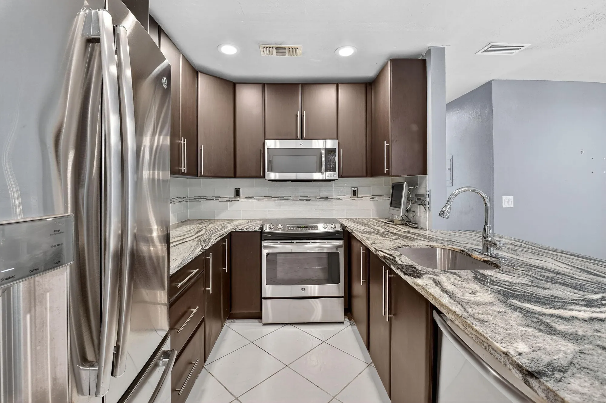 Property Slideshow image 9 of 44 | 624 flanders m, Delray Beach, FL, 33484