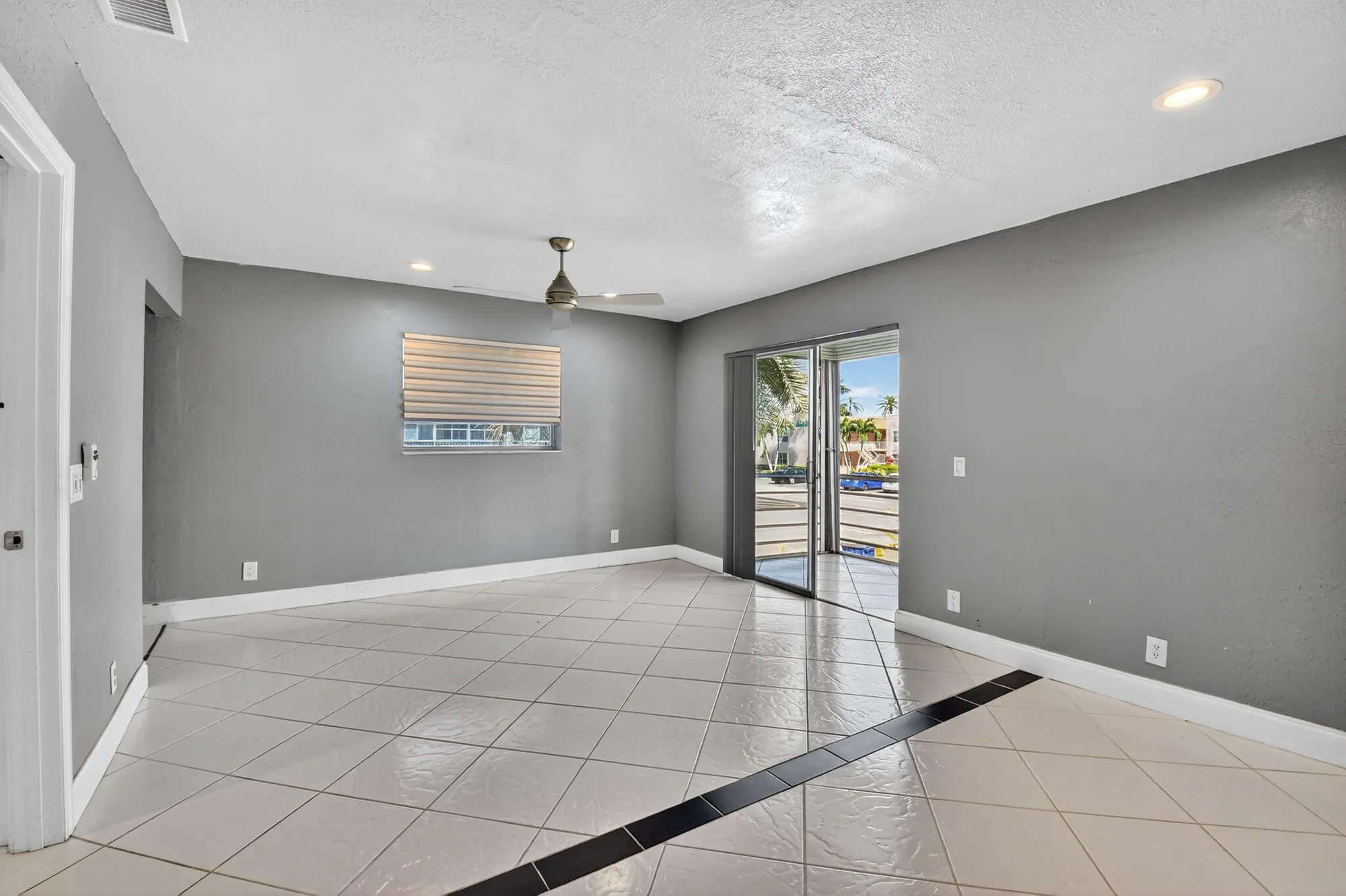 Property Slideshow image 16 of 44 | 624 flanders m, Delray Beach, FL, 33484