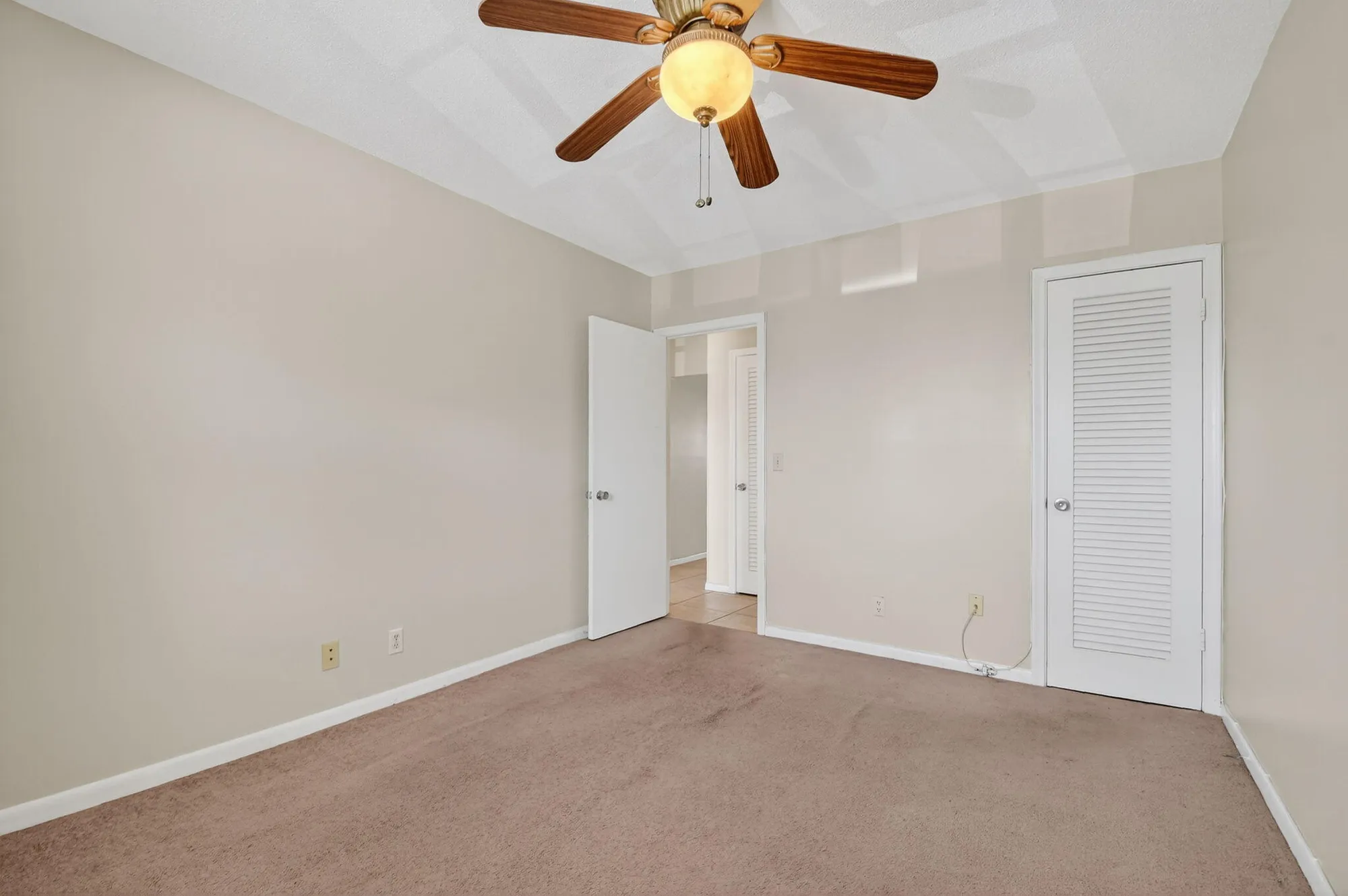 Property Slideshow image 13 of 34 | 162 easthampton g, West Palm Beach, FL, 33417