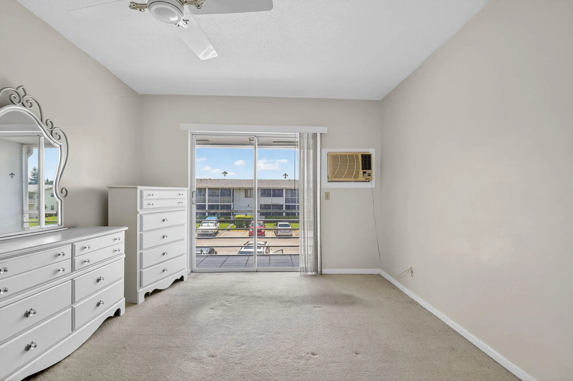 Property Slideshow image 11 of 34 | 162 easthampton g, West Palm Beach, FL, 33417