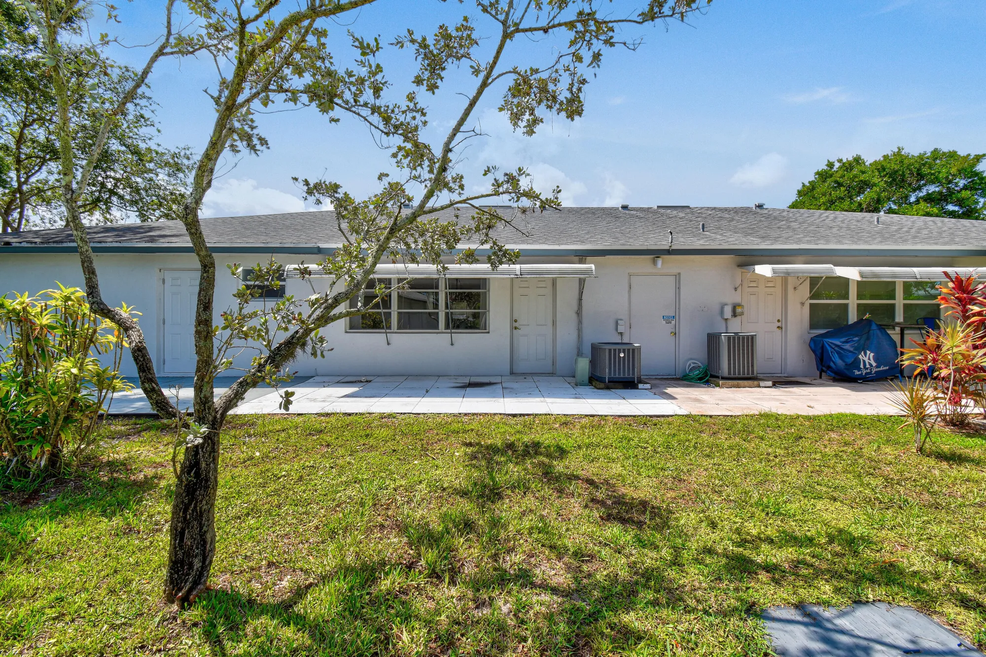 Property Slideshow image 22 of 36 | 1097 circle ter c, Delray Beach, FL, 33445