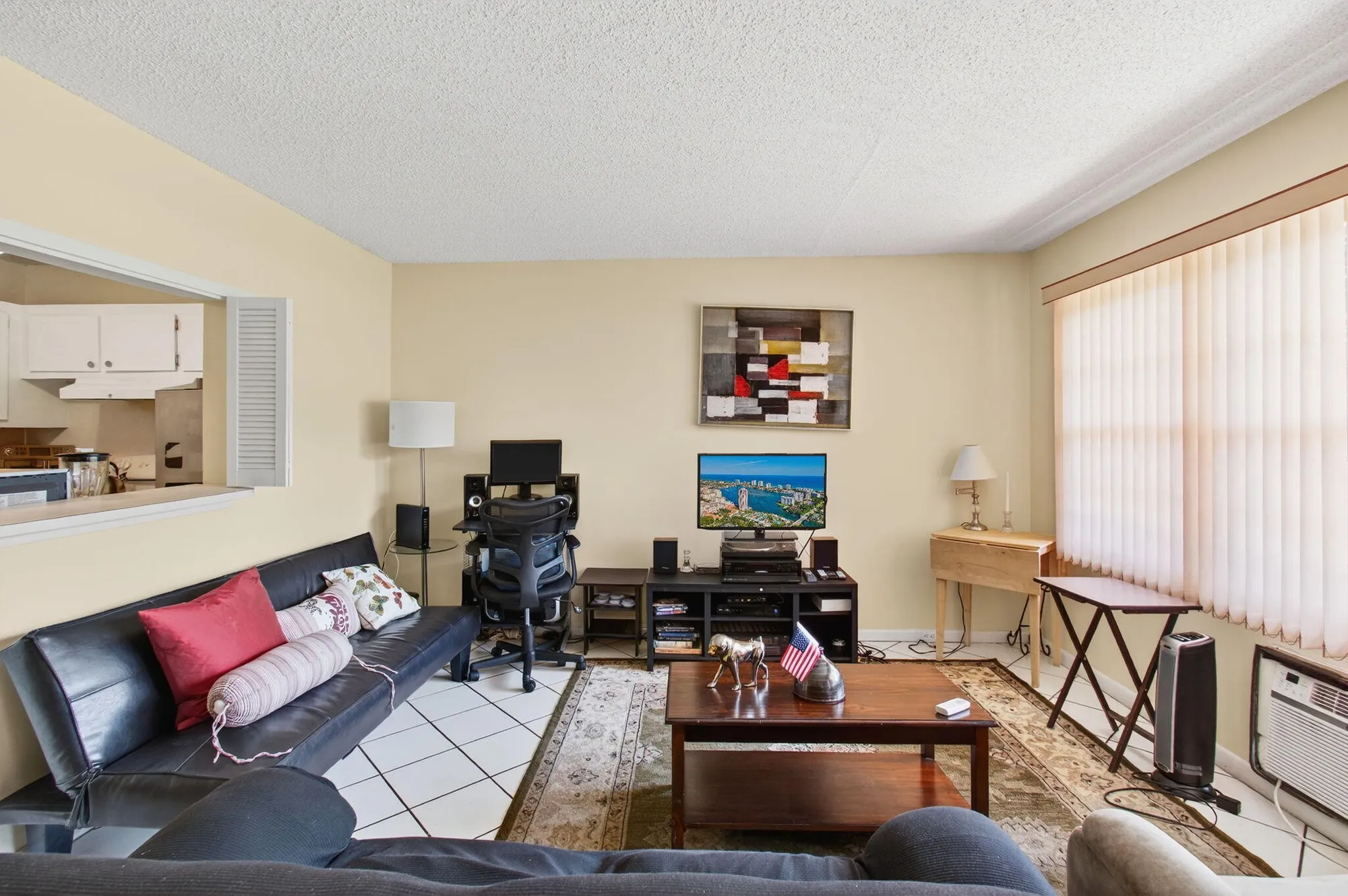 Property Slideshow image 15 of 87 | 384 fanshaw j, Boca Raton, FL, 33434