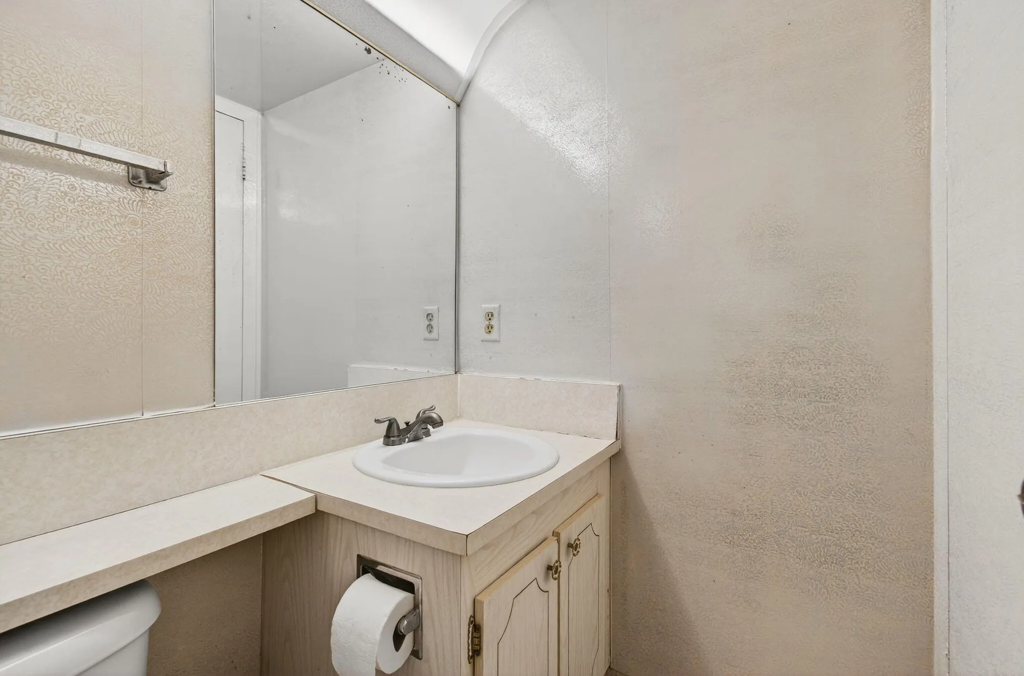 Property Slideshow image 26 of 87 | 384 fanshaw j, Boca Raton, FL, 33434