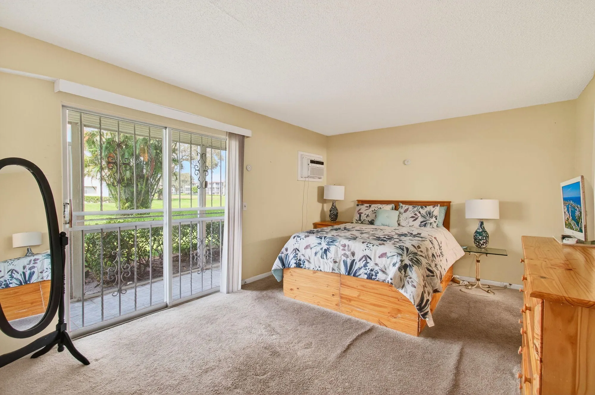 Property Slideshow image 27 of 87 | 384 fanshaw j, Boca Raton, FL, 33434