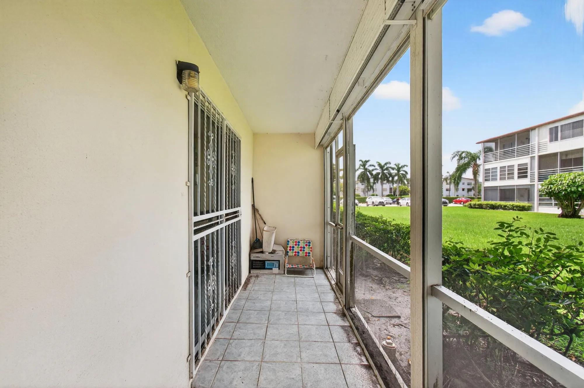Property Slideshow image 39 of 87 | 384 fanshaw j, Boca Raton, FL, 33434