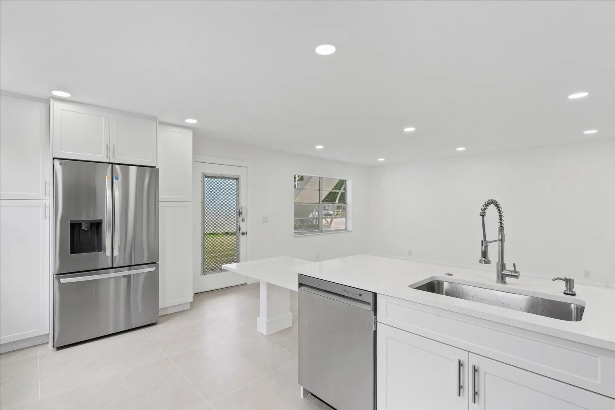 Property Slideshow image 5 of 25 | 578 burgundy m m, Delray Beach, FL, 33484