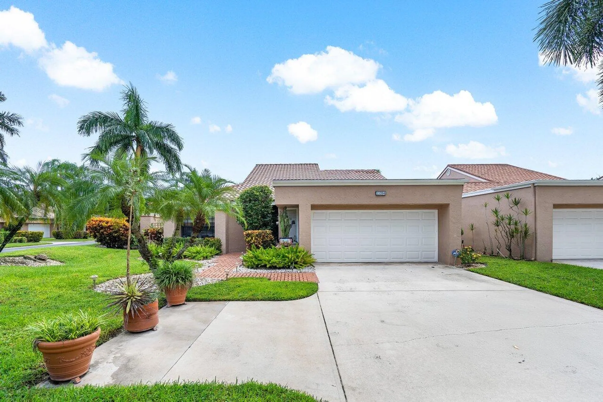 Property Slideshow image 1 of 52 | 11094 applegate ln, Boynton Beach, FL, 33437