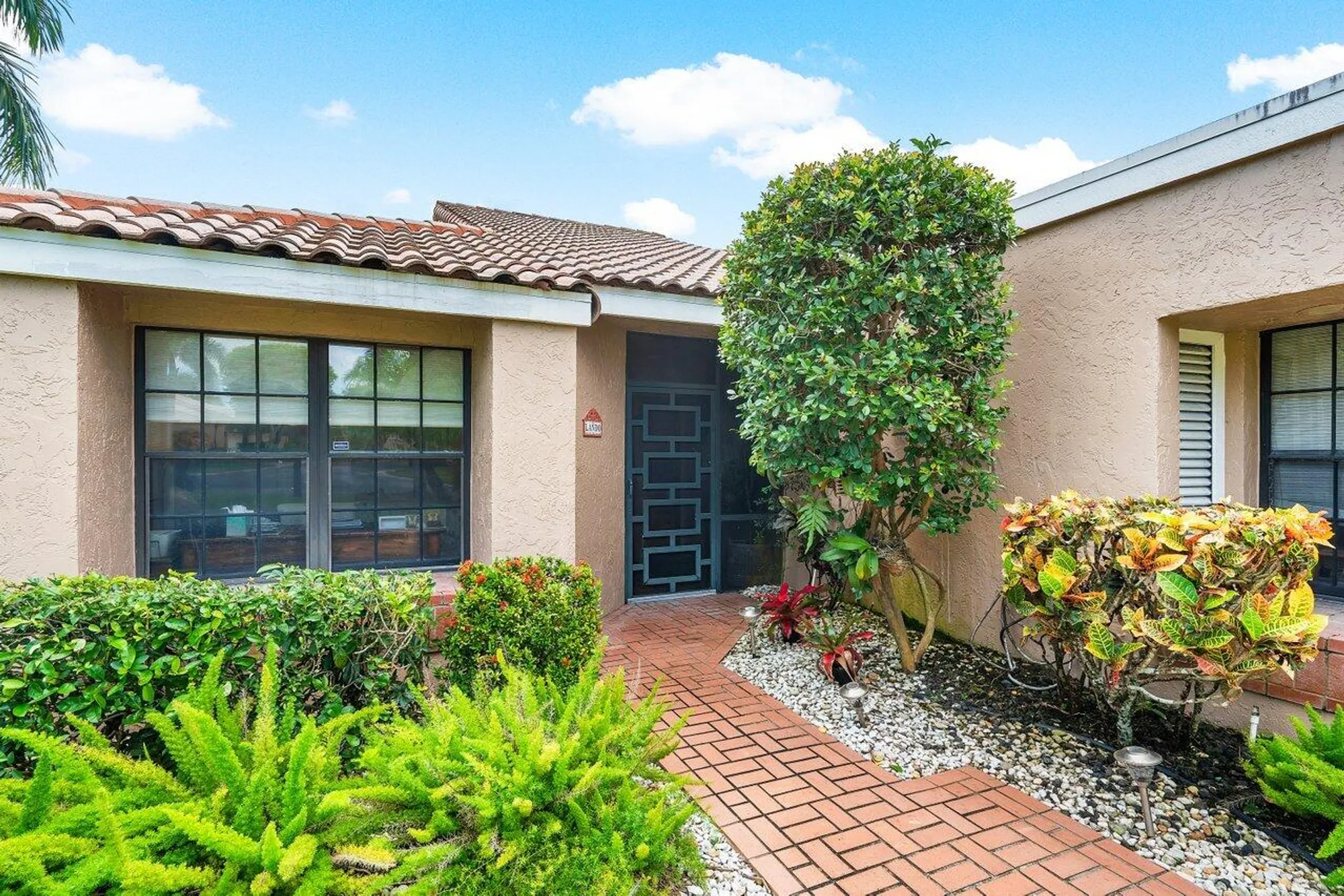 Property Slideshow image 4 of 52 | 11094 applegate ln, Boynton Beach, FL, 33437