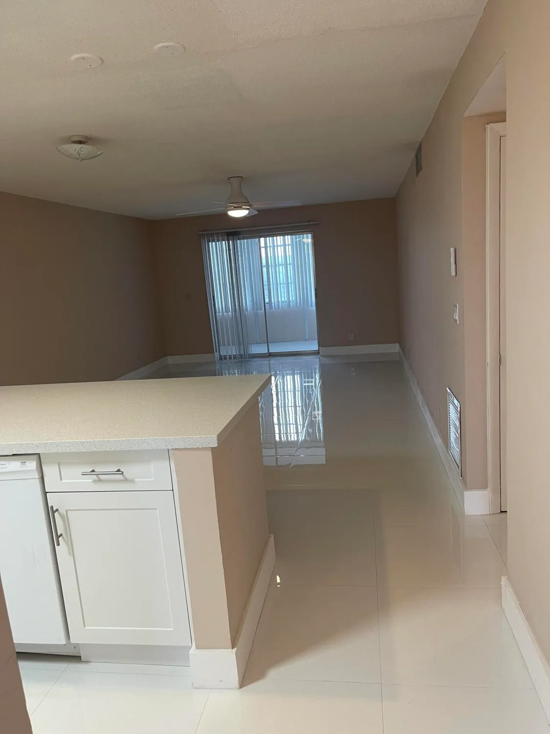 Property Slideshow image 13 of 20 | 2300 ne 1st ln 4020, Boynton Beach, FL, 33435