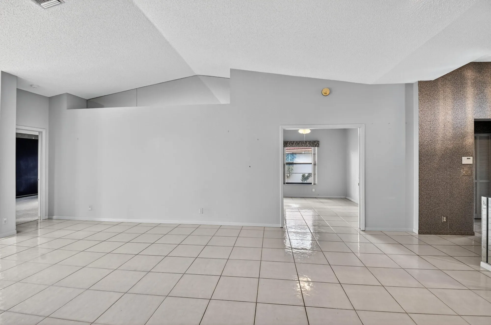Property Slideshow image 5 of 54 | 8820 boatswain dr, Boynton Beach, FL, 33436
