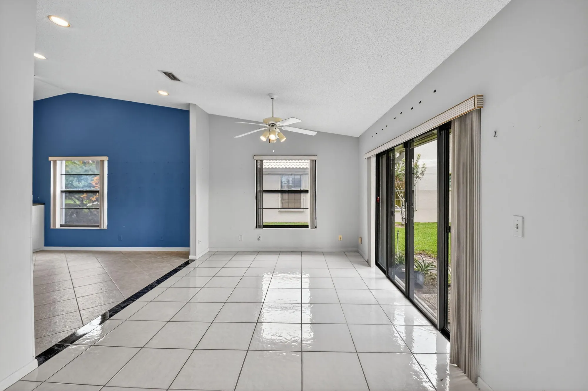 Property Slideshow image 10 of 54 | 8820 boatswain dr, Boynton Beach, FL, 33436
