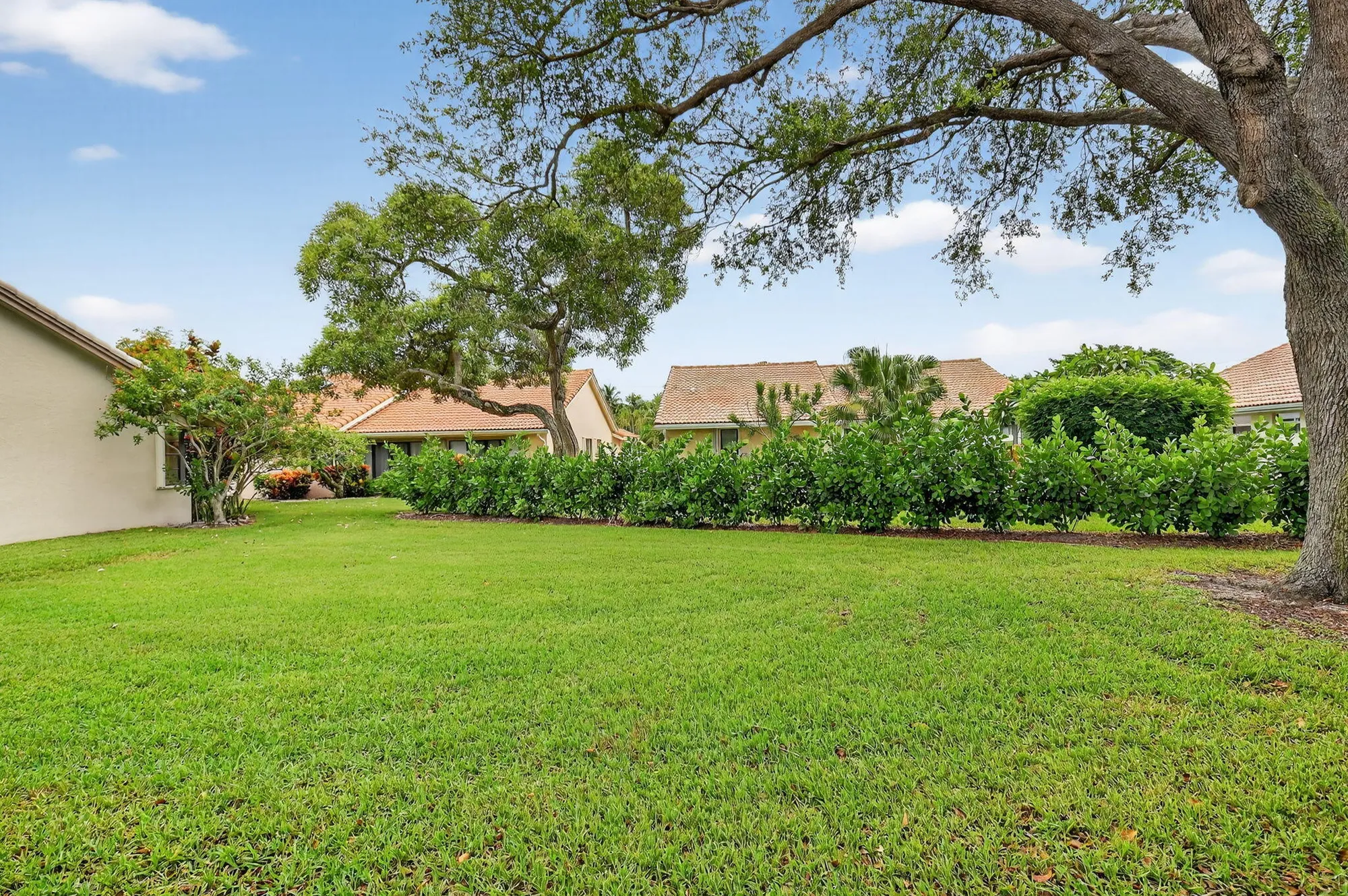 Property Slideshow image 34 of 54 | 8820 boatswain dr, Boynton Beach, FL, 33436
