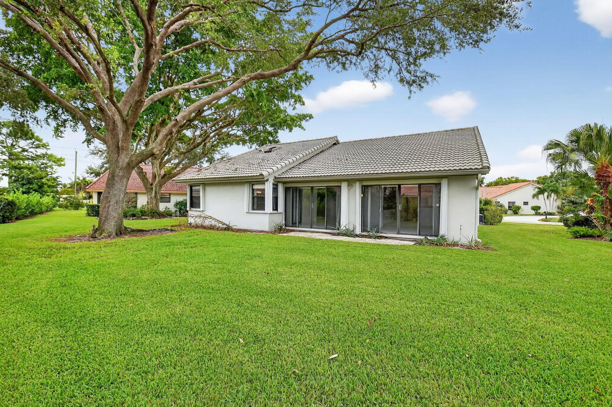 Property Slideshow image 36 of 54 | 8820 boatswain dr, Boynton Beach, FL, 33436