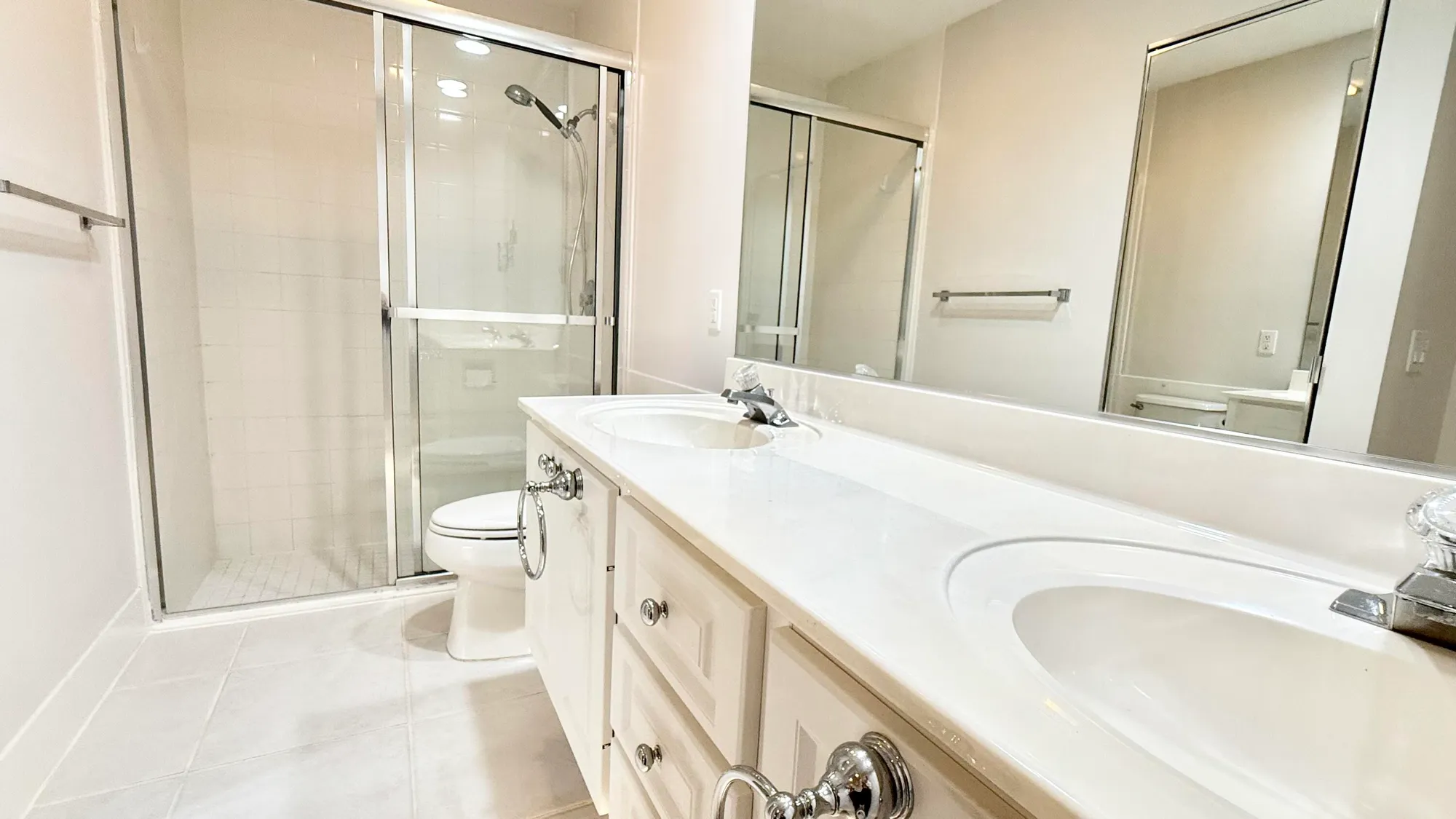 Property Slideshow image 8 of 52 | 7701 pine island way, West Palm Beach, FL, 33411