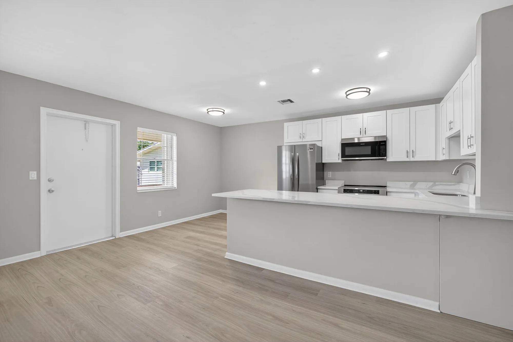 Property Slideshow image 5 of 37 | 42 easthampton b, West Palm Beach, FL, 33417