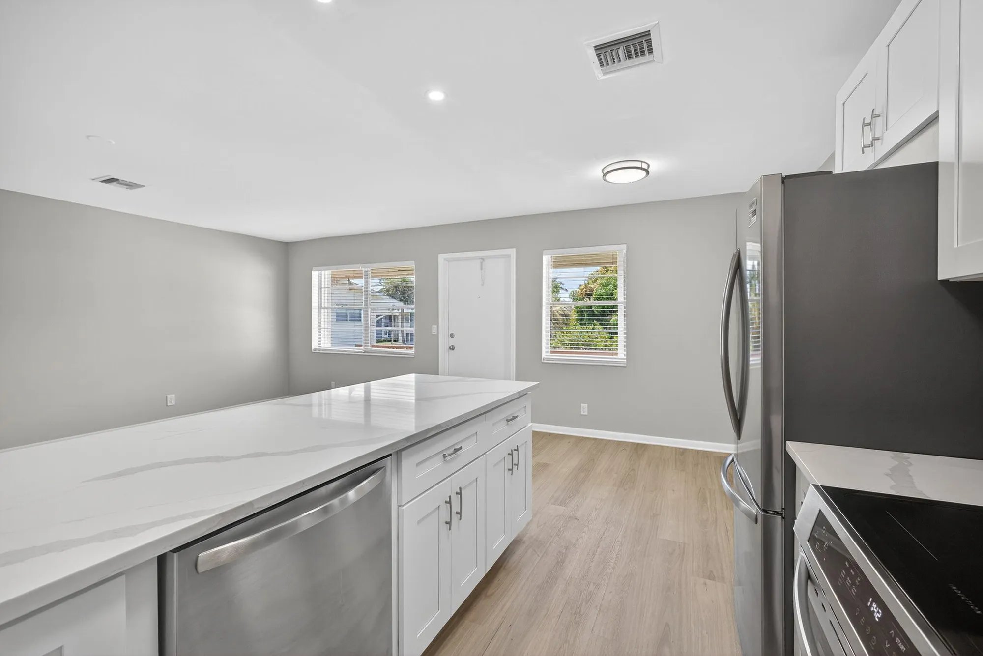 Property Slideshow image 12 of 37 | 42 easthampton b, West Palm Beach, FL, 33417