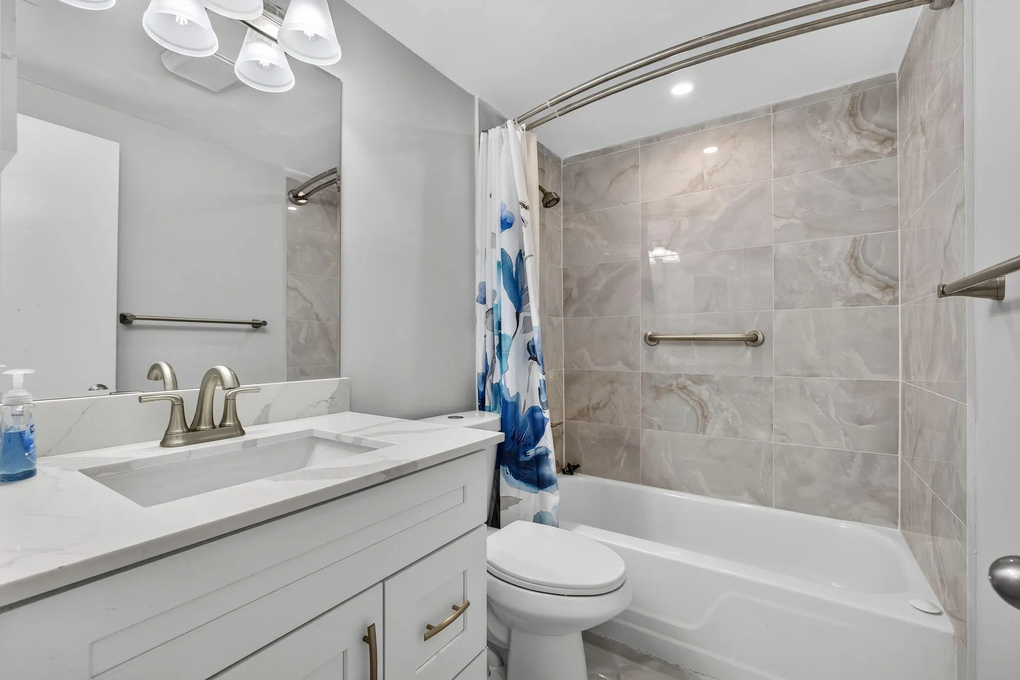 Property Slideshow image 24 of 37 | 42 easthampton b, West Palm Beach, FL, 33417