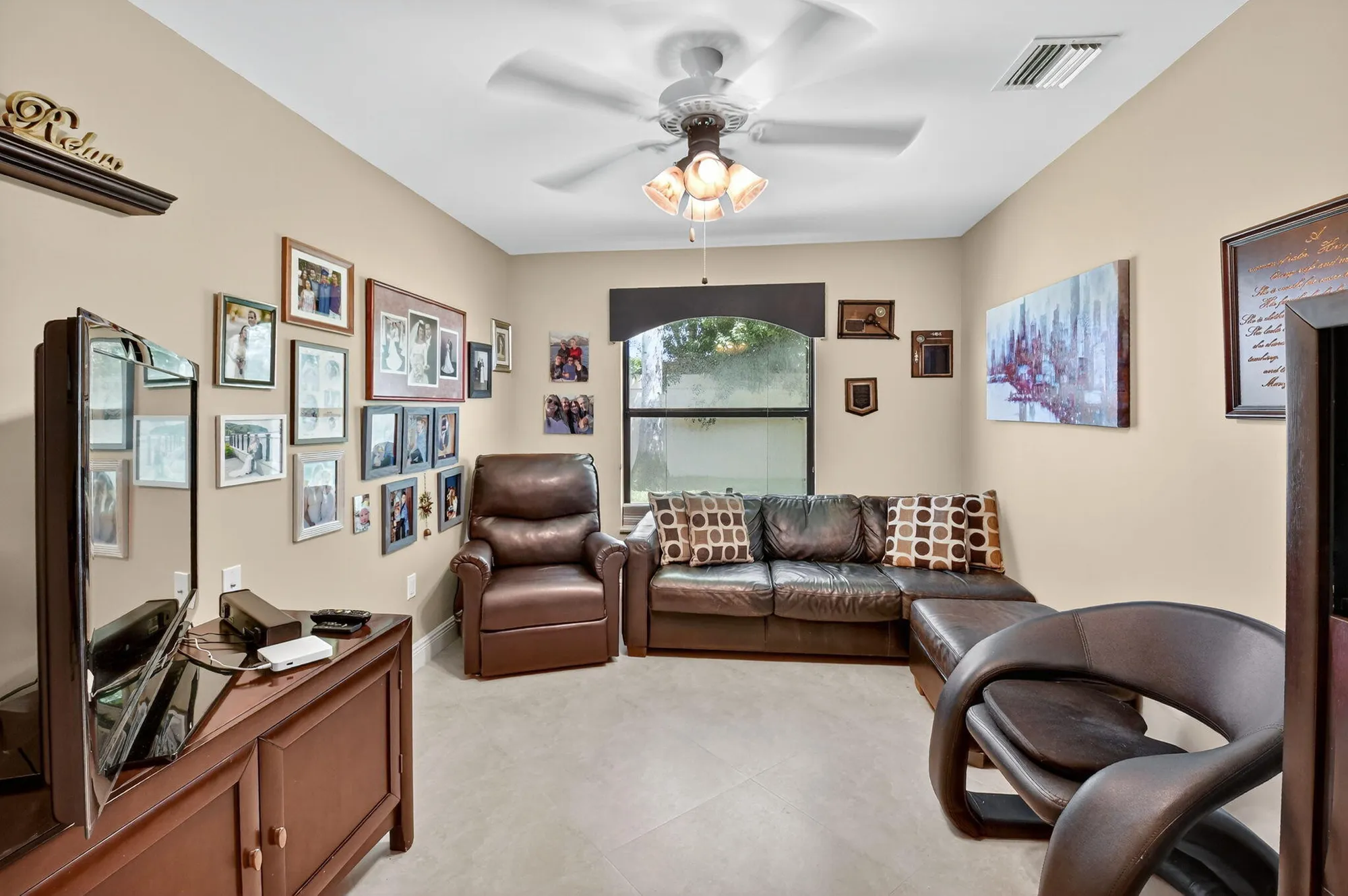 Property Slideshow image 17 of 36 | 10021 andrea ln b, Boynton Beach, FL, 33437