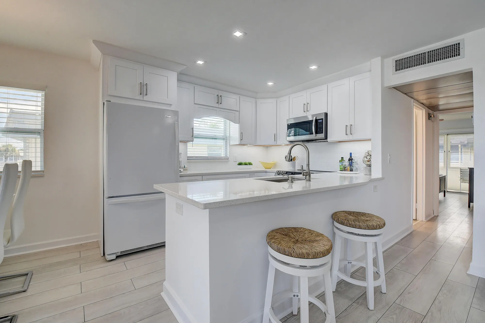 Property Slideshow image 6 of 36 | 461 brittany j, Delray Beach, FL, 33446