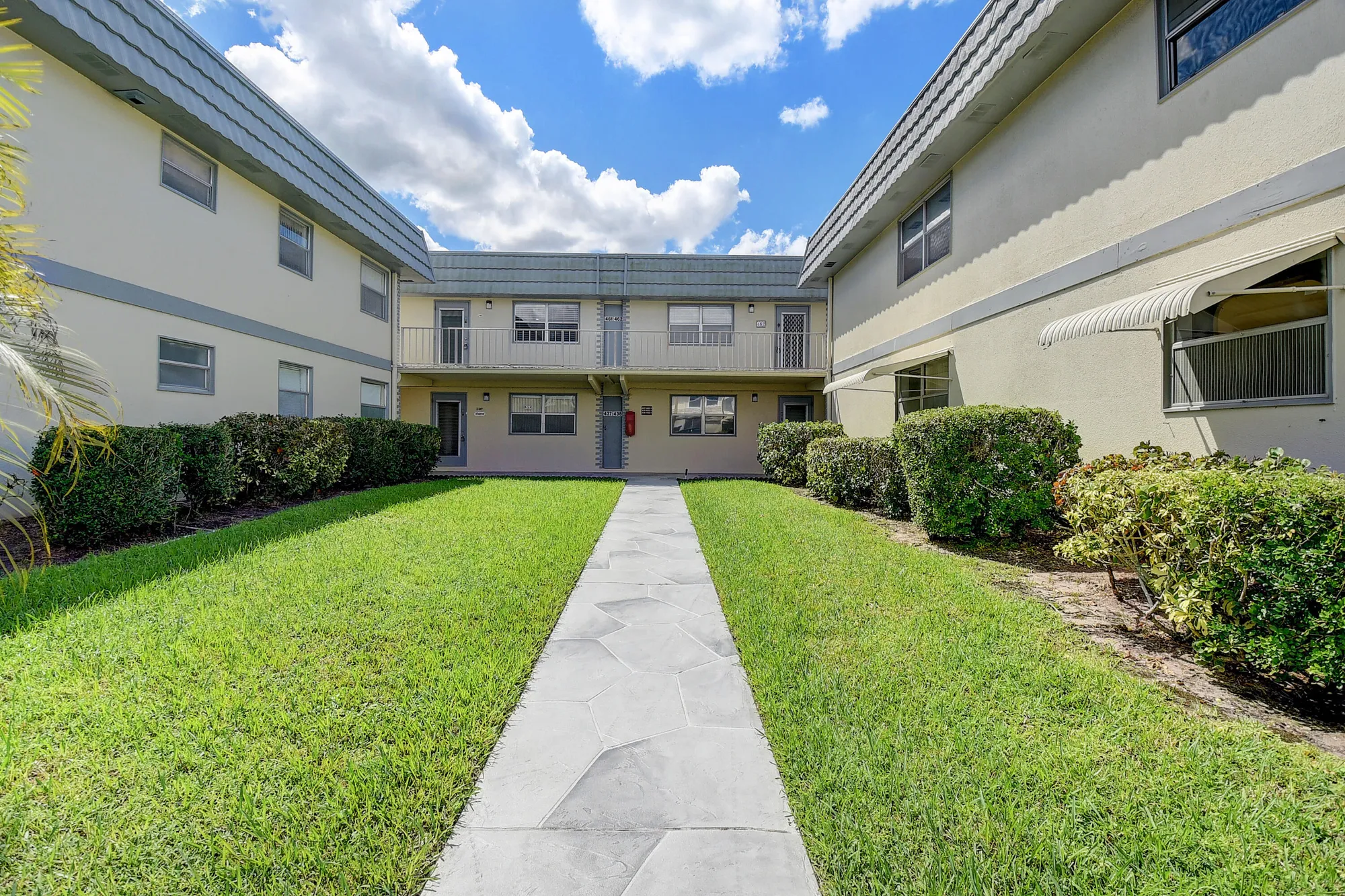 Property Slideshow image 23 of 36 | 461 brittany j, Delray Beach, FL, 33446