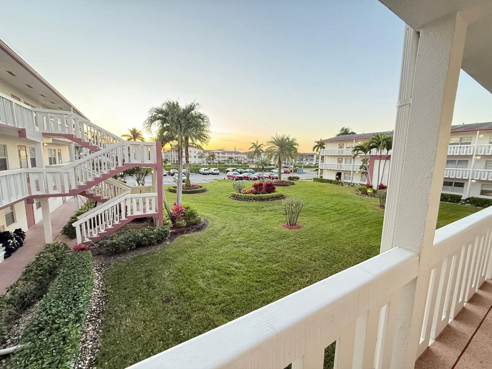 Property Slideshow image 10 of 13 | 360 fanshaw i, Boca Raton, FL, 33434