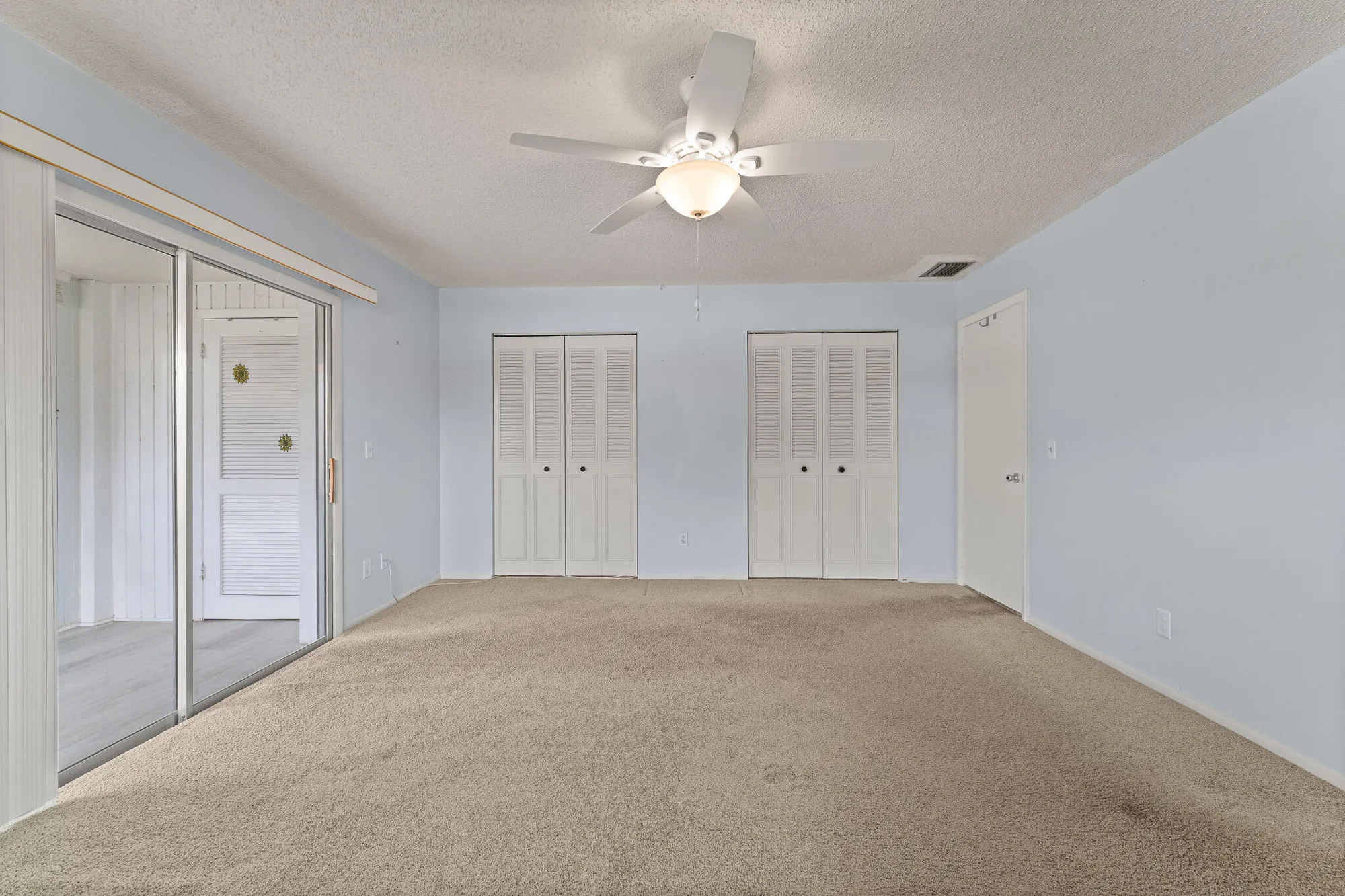 Property Slideshow image 14 of 22 | 1225 nw 21st st # 7-710, Stuart, FL, 34994