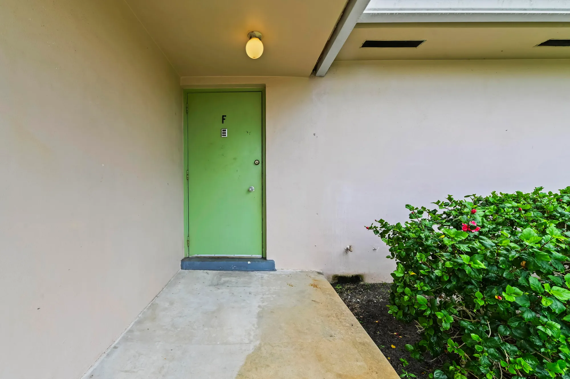 Property Slideshow image 20 of 21 | 2664 dudley dr f, West Palm Beach, FL, 33415