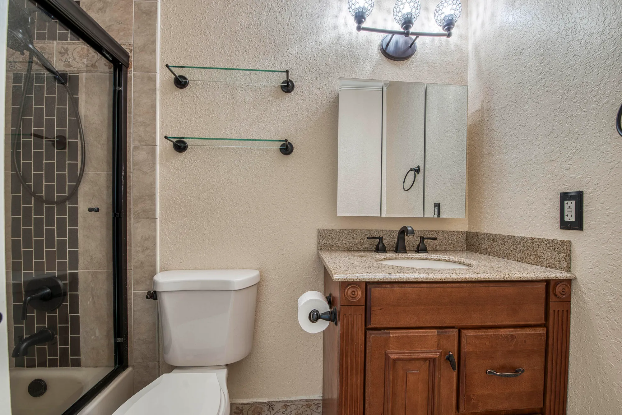 Property Slideshow image 13 of 14 | 960 flanders t, Delray Beach, FL, 33484