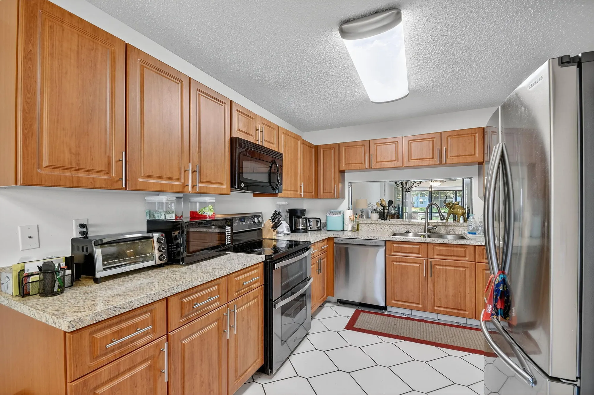 Property Slideshow image 9 of 82 | 15244 lakes of delray blvd apt 103, Delray Beach, FL, 33484