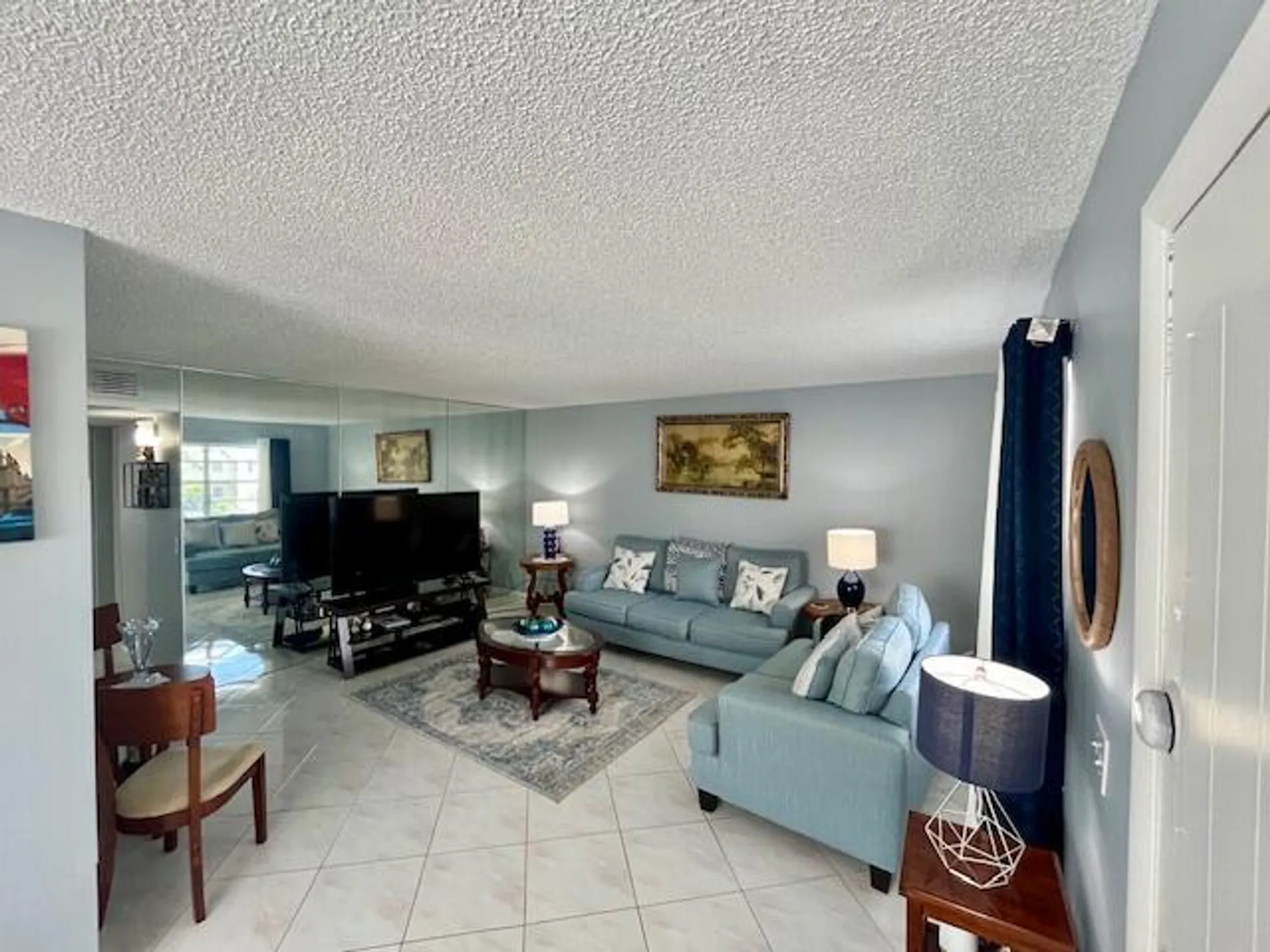 Property Slideshow image 5 of 17 | 897 flanders s # 897, Delray Beach, FL, 33484