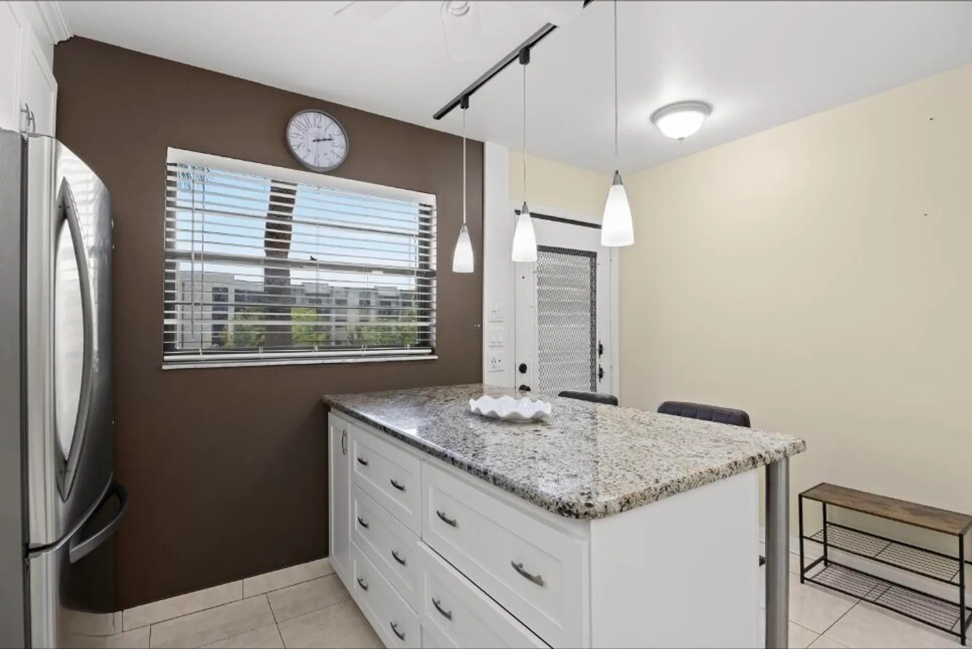 Property Slideshow image 4 of 23 | 6095 n sabal palm blvd apt 210, Tamarac, FL, 33319