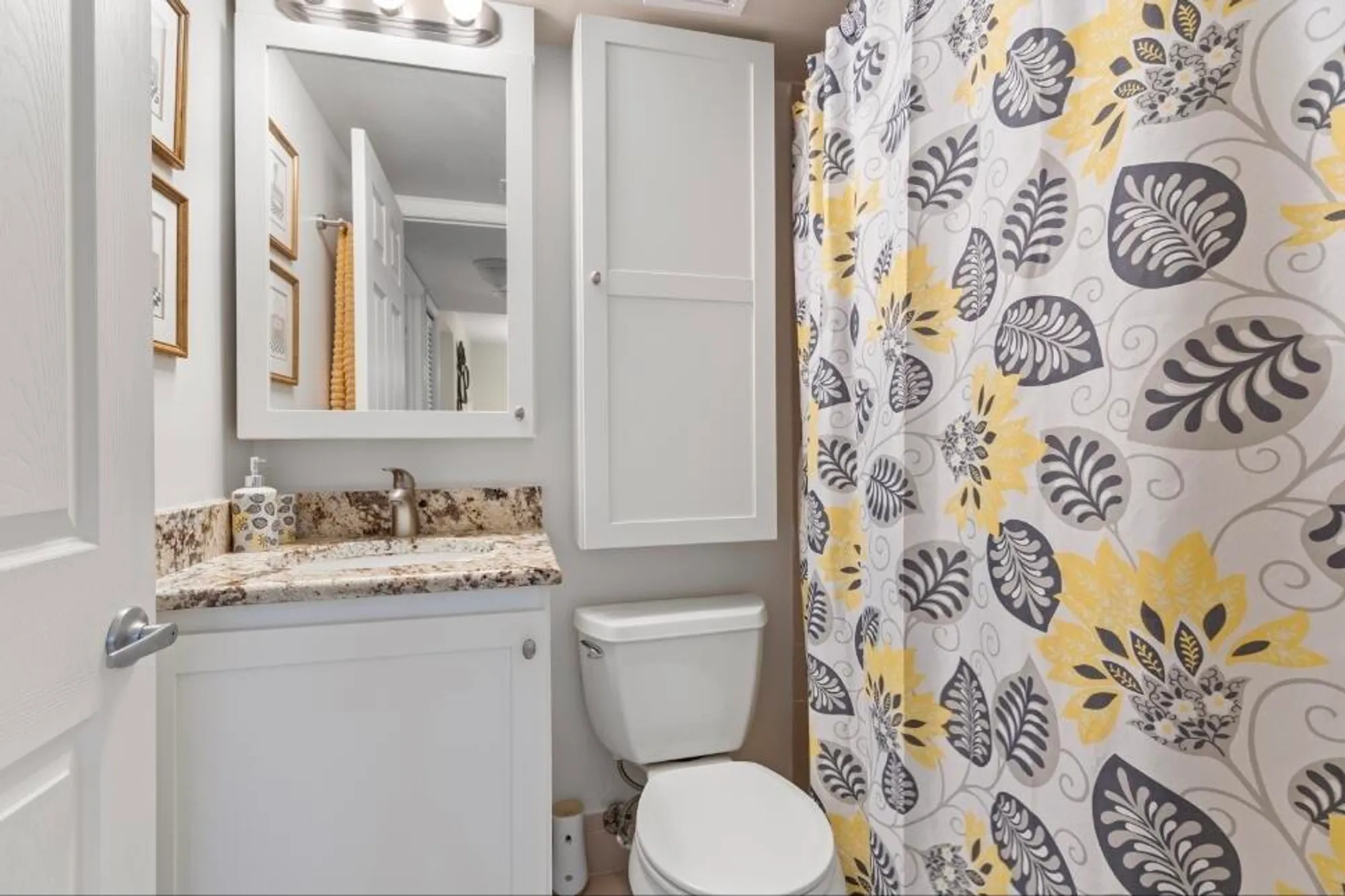 Property Slideshow image 15 of 23 | 6095 n sabal palm blvd apt 210, Tamarac, FL, 33319