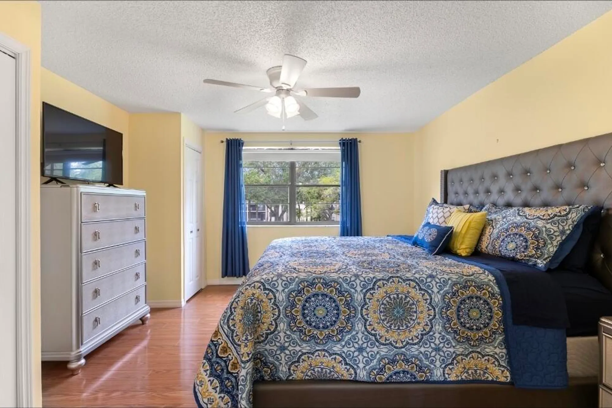 Property Slideshow image 20 of 23 | 6095 n sabal palm blvd apt 210, Tamarac, FL, 33319