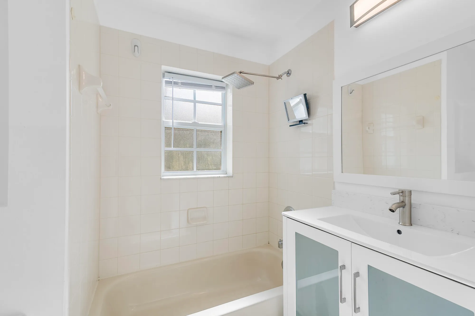 Property Slideshow image 20 of 48 | 436 sw talquin ln, Port Saint Lucie, FL, 34986